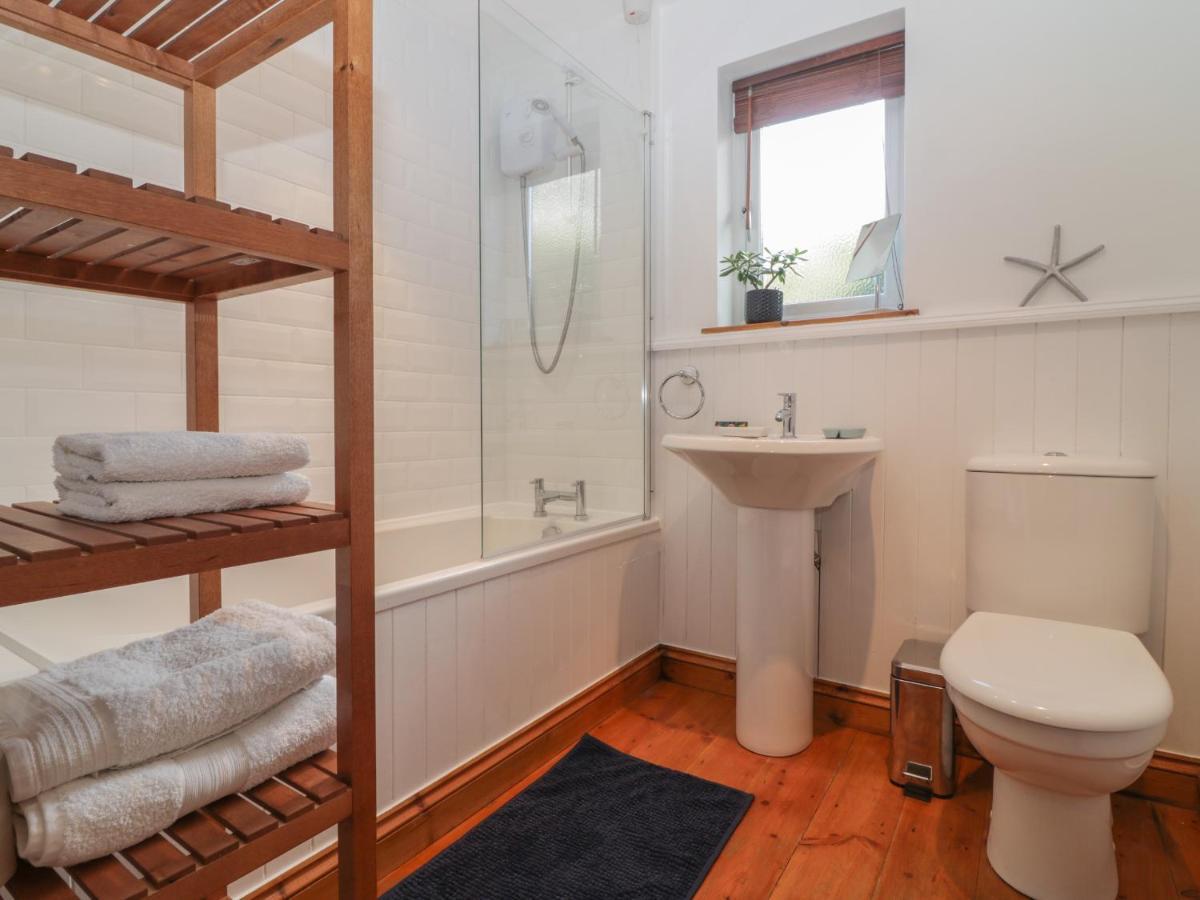 הלסטון Honeysuckle Cottage מראה חיצוני תמונה